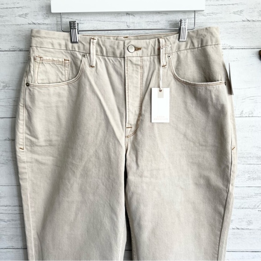 Good American Straight Leg Jeans in Bone - Picture 3 of 15